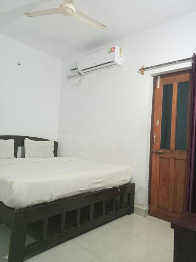 Baga Beach Exotica Hotel Ngoại thất bức ảnh